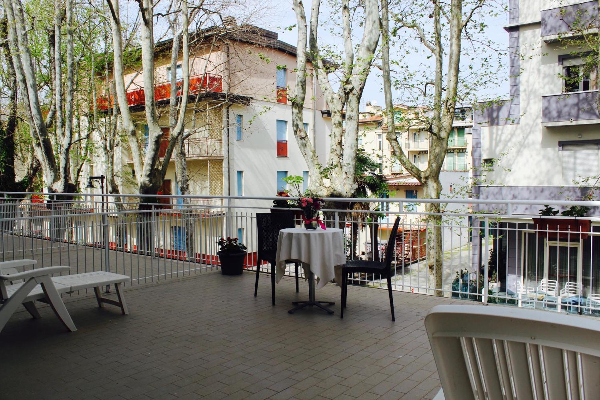 Blue Loft Hotel Чезенатико Екстериор снимка