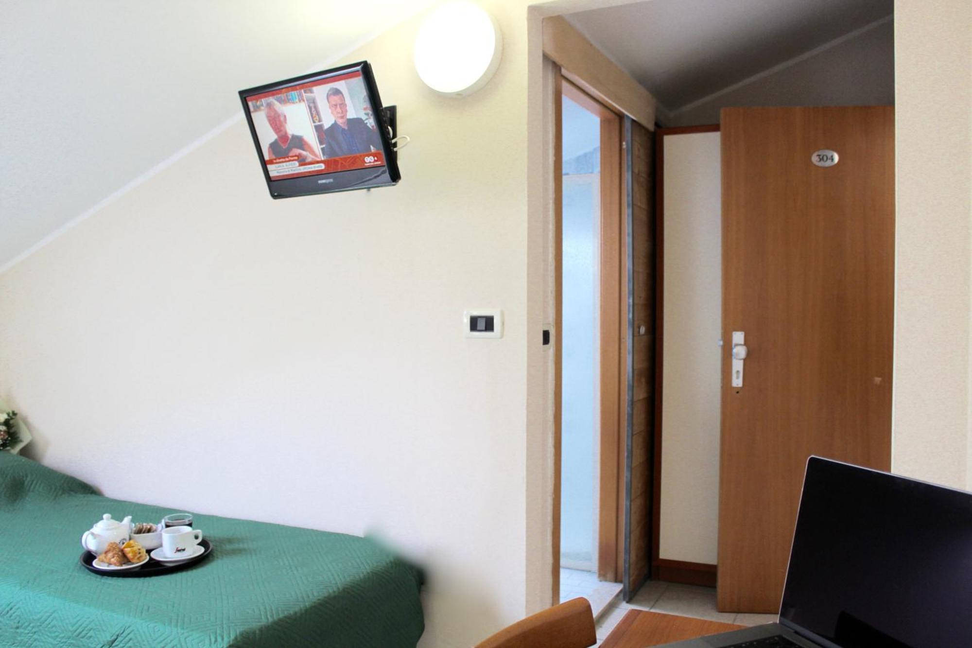 Blue Loft Hotel Чезенатико Екстериор снимка