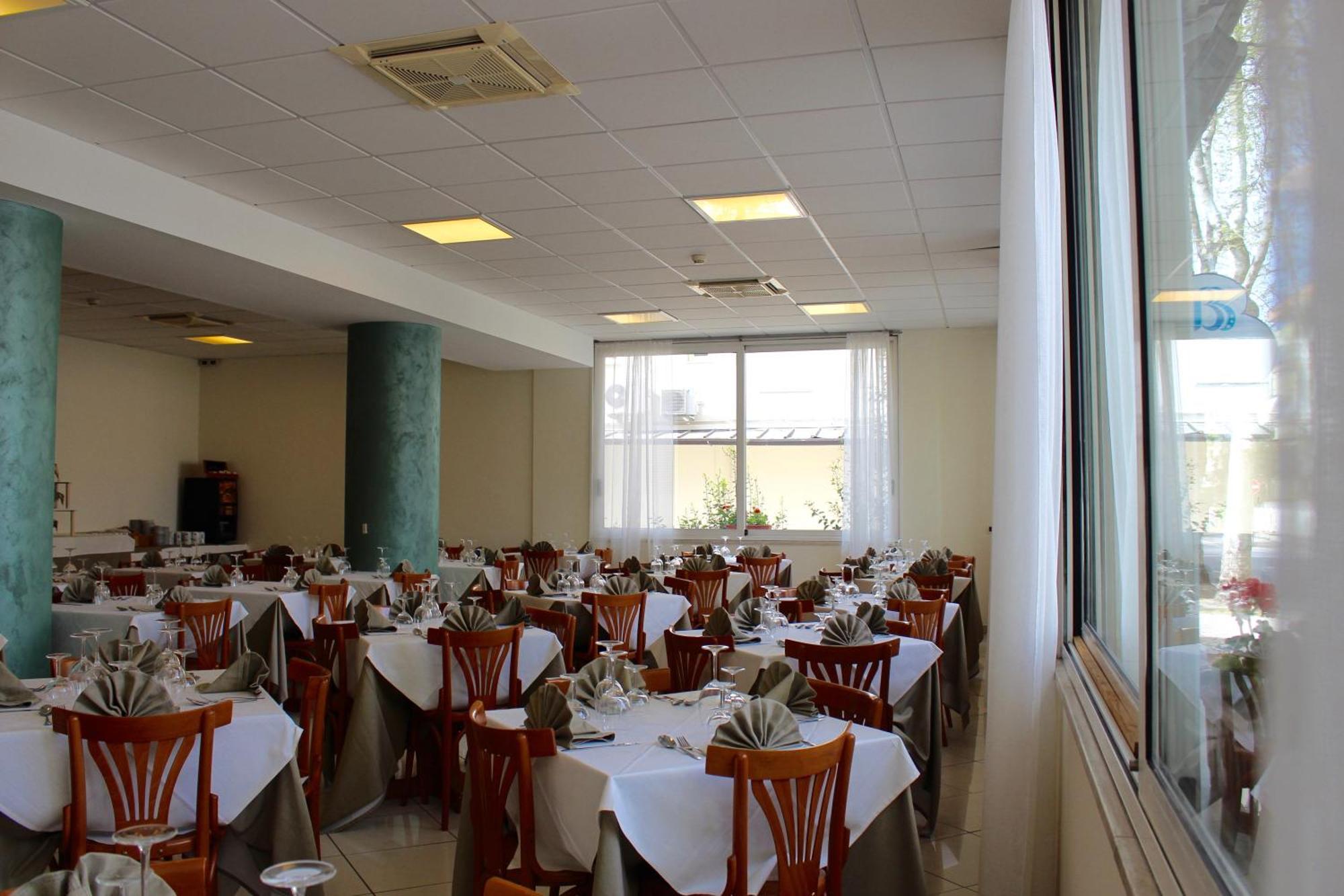 Blue Loft Hotel Чезенатико Екстериор снимка