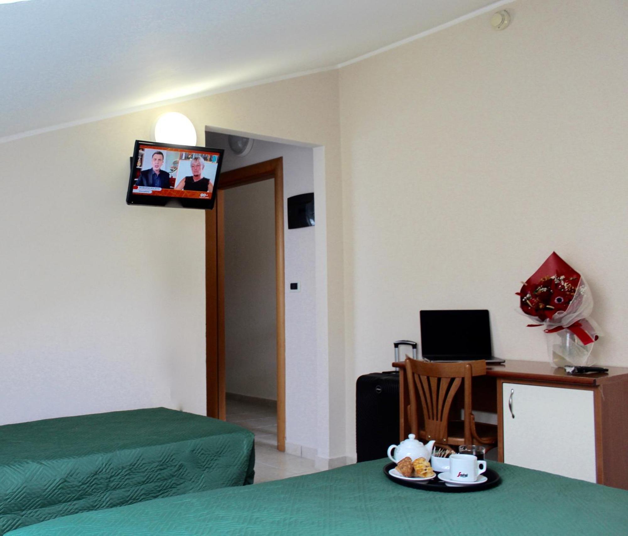 Blue Loft Hotel Чезенатико Екстериор снимка